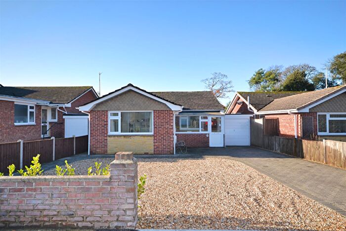 3 Bedroom Bungalow For Sale In Hazel Drive, Preston, Weymouth, DT3