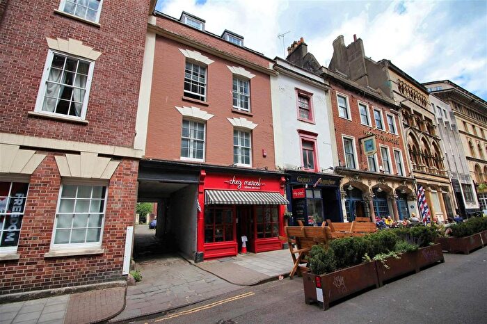 1 Bedroom Property To Rent In Rooms Tailors Court, City Centre, Bristol, BS1