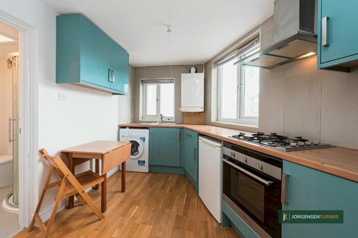 Studio To Rent In Askew Road, Shepherds Bush, London, W12