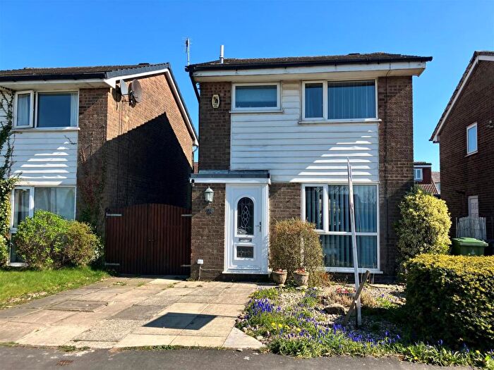 3 Bedroom Detached House For Sale In Greenbarn Way, Blackrod, Bolton, BL6