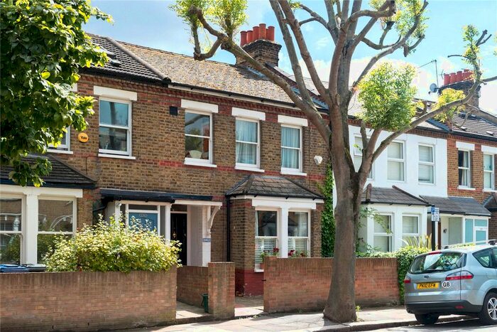 3 Bedroom Terraced House To Rent In Darwin Road, Ealing, London, W5