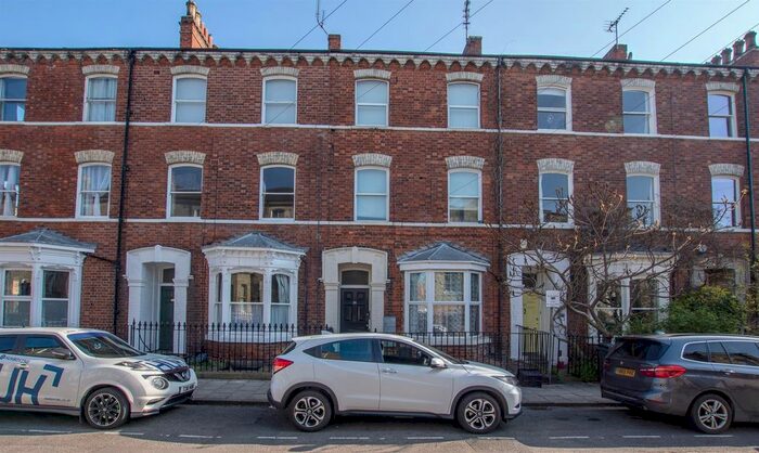 1 Bedroom Flat To Rent In Priory Street, York, YO1