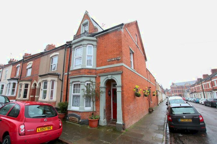 2 Bedroom Flat To Rent In Perry Street, Northampton, NN1