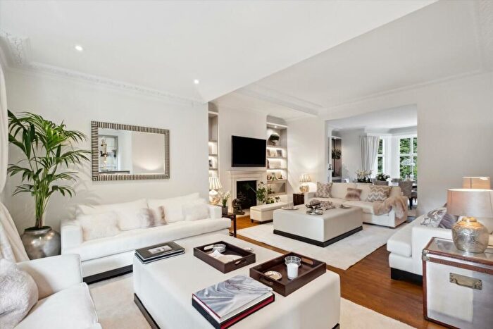 5 Bedroom Terraced House To Rent In Addison Road, High Street Kensington, W14