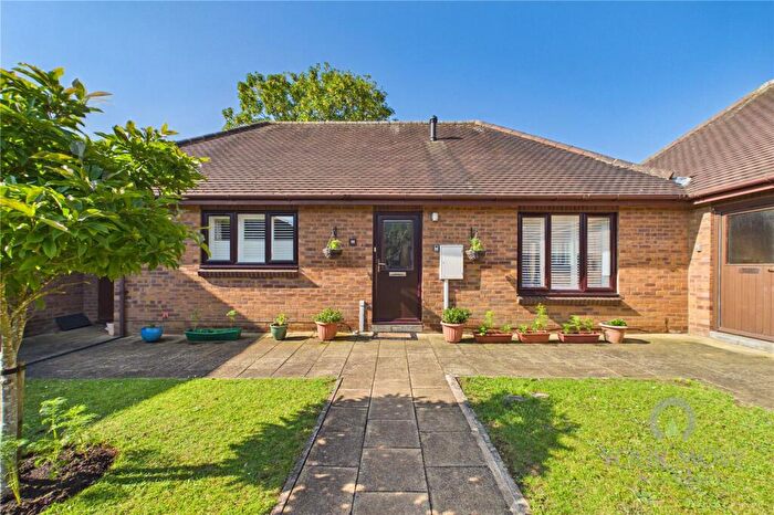 2 Bedroom Bungalow For Sale In Pond Farm Close, Duston, Northampton, Northamptonshire, NN5