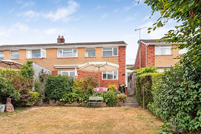 3 Bedroom Semi Detached House For Sale In Cherry Tree Close, Exeter, EX4