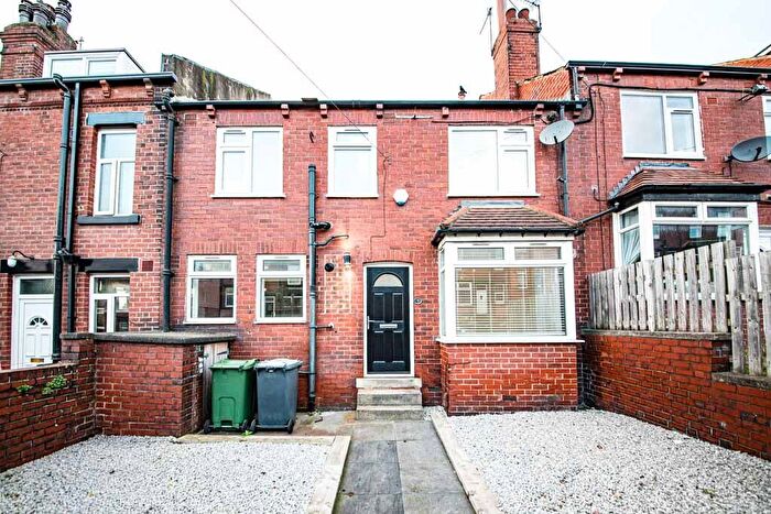 2 Bedroom Terraced House To Rent In Renovated Bed Terraced Home - Woodside Place, Burley, Leeds, West Yorkshire, Leeds, LS4
