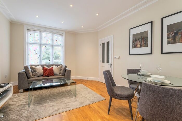 1 Bedroom Flat To Rent In King Street, London, W6