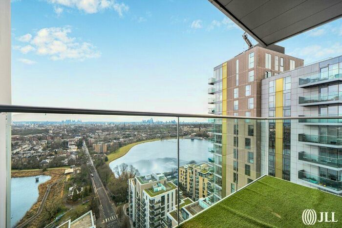 3 Bedroom Apartment To Rent In Skyline Apartments, London, N4