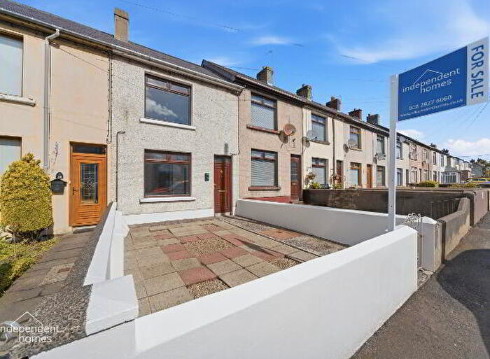 2 Bedroom Mid Terraced House For Sale In Upper Waterloo Road, Larne, BT40