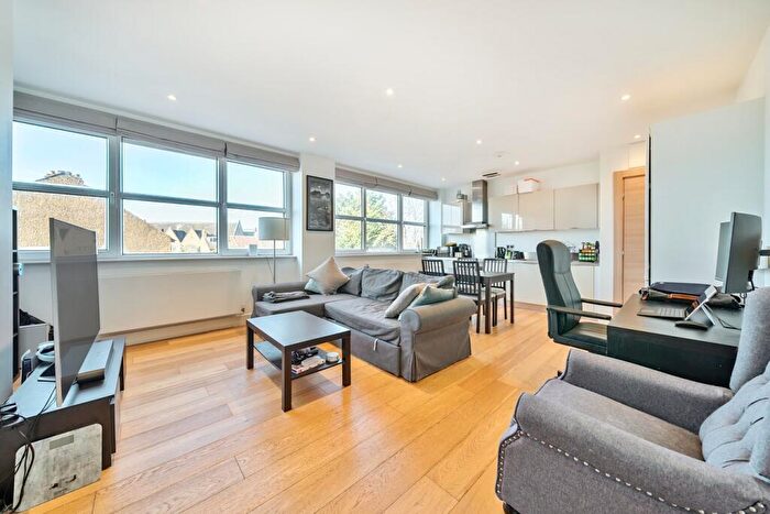 1 Bedroom Apartment For Sale In Croydon Road, Beckenham, BR3