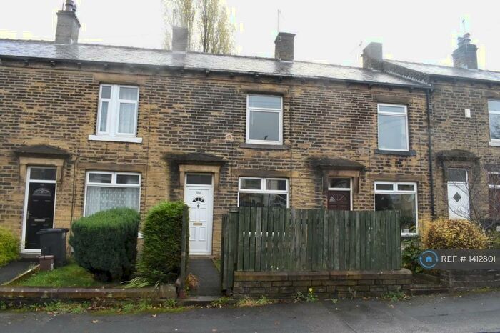 2 Bedroom Terraced House To Rent In Shay Lane, Halifax, HX3