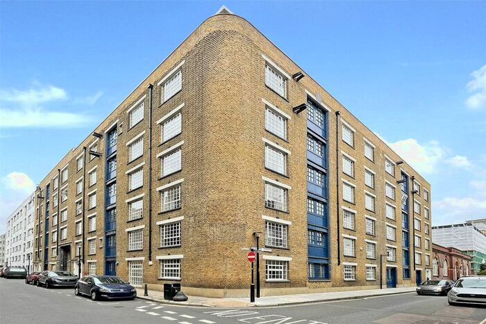 2 Bedroom Flat To Rent In Gainsford Street, London, SE1