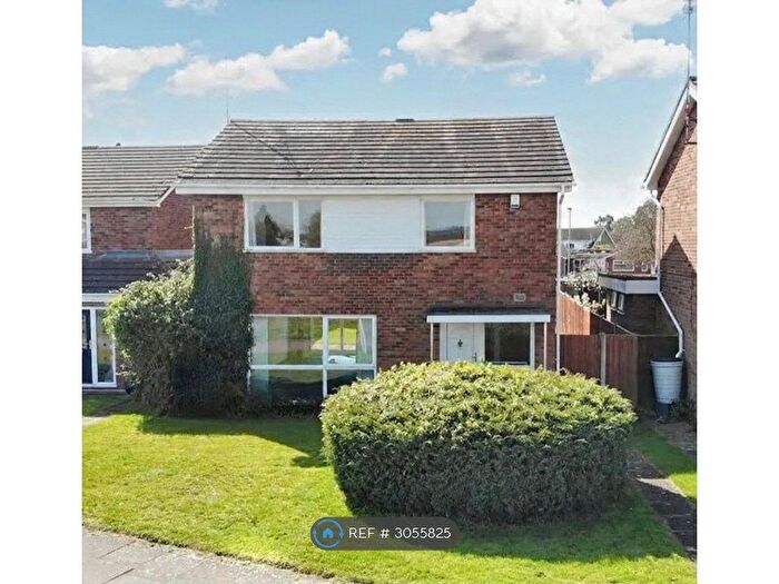 4 Bedroom Detached House To Rent In Spinney Walk, Peterborough, PE3