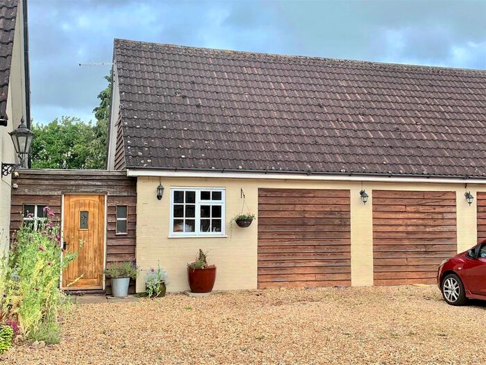 1 Bedroom Flat To Rent In Compton Bassett, Calne, SN11