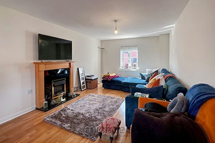 3 Bedroom Town House For Sale In Secundus Drive, Colchester, CO2