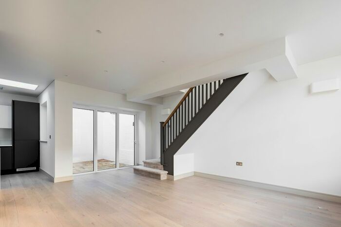 2 Bedroom Terraced House To Rent In Alma Street, London, NW5