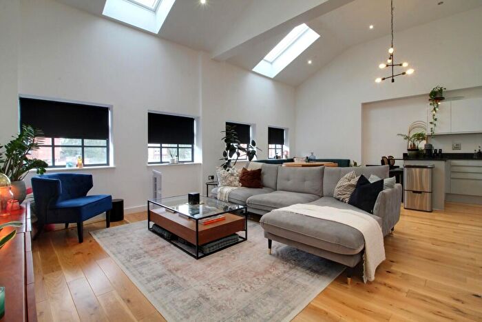 2 Bedroom Apartment To Rent In Camden Drive, Jewellery Quarter, Birmingham, B1