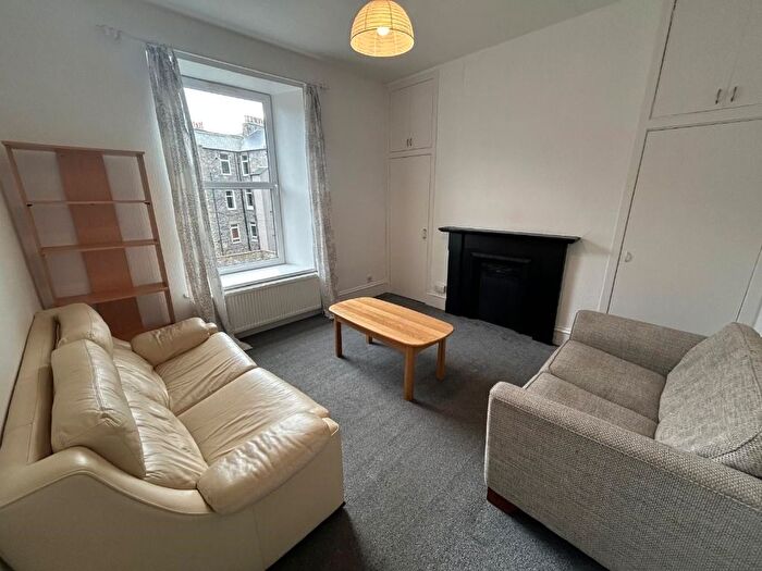 1 Bedroom Flat To Rent In Ashvale Place, City Centre, Aberdeen, AB10