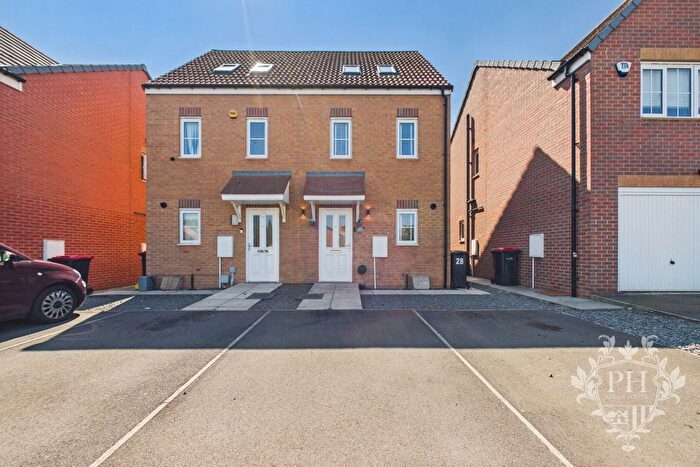 3 Bedroom Semi Detached House For Sale In Buckthorn Grove, Middlesbrough, TS8