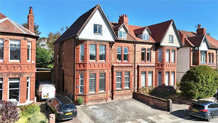 2 Bedroom Apartment For Sale In Westbourne Grove, West Kirby, Wirral, Merseyside, CH48