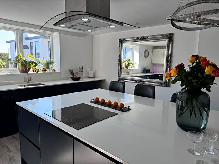 5 Bedroom Flat To Rent In Five Bedroom Apartment, Stony Cross, Herefordshire, WR13