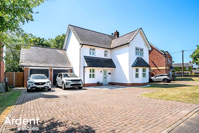 4 Bedroom Detached House For Sale In Oak Road, Tiptree, CO5