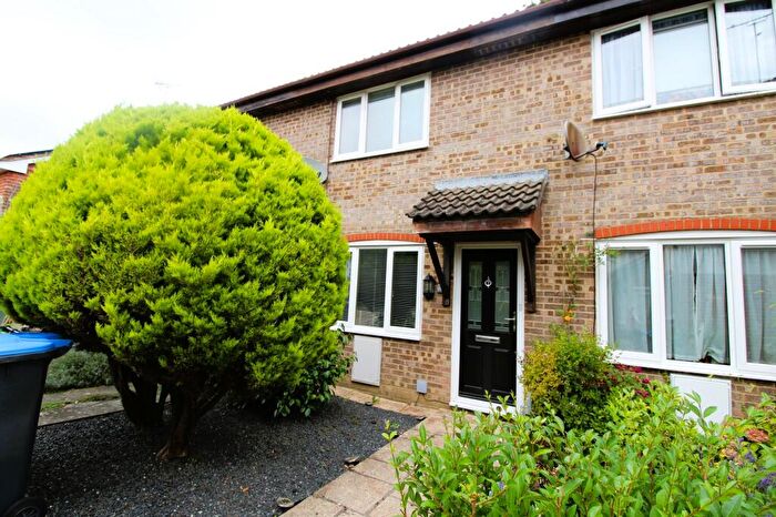 2 Bedroom House To Rent In Mill Stream Meadow, Haywards Heath, RH16