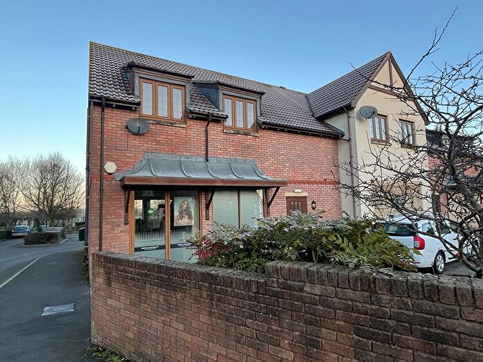 2 Bedroom Flat To Rent In Lilac Way, Wick St. Lawrence, Weston-Super-Mare, North Somerset., BS22