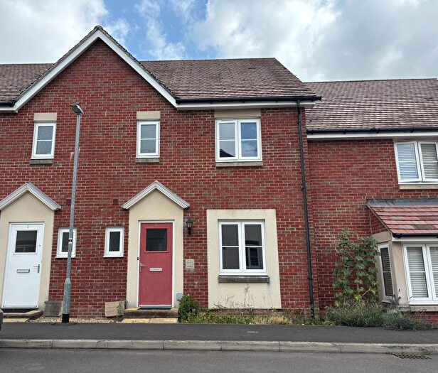 3 Bedroom Terraced House To Rent In Flint Way, Salisbury, SP2