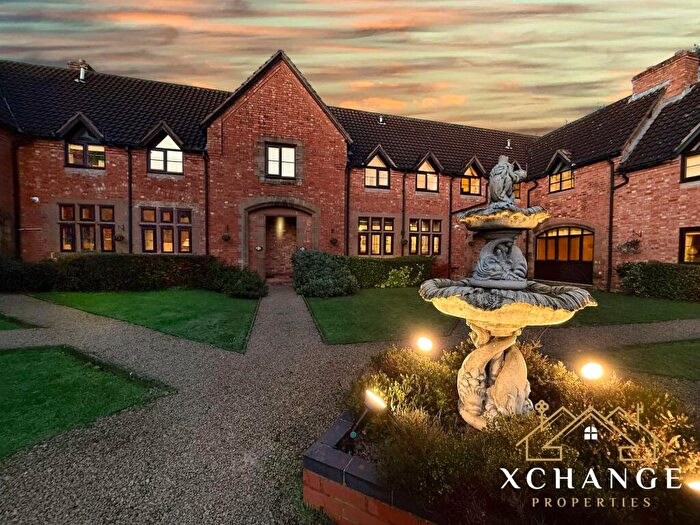 3 Bedroom Terraced House For Sale In Mill Lane, Bulkington, CV12