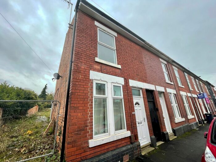 2 Bedroom End Of Terrace House To Rent In Hoult Street, Derby, DE22