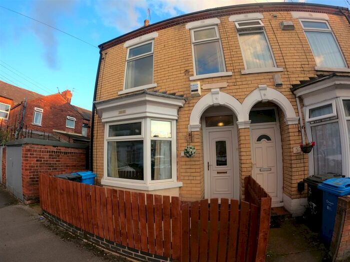 3 Bedroom Terraced House To Rent In Walgrave Street, Newland Avenue, Hull, HU5