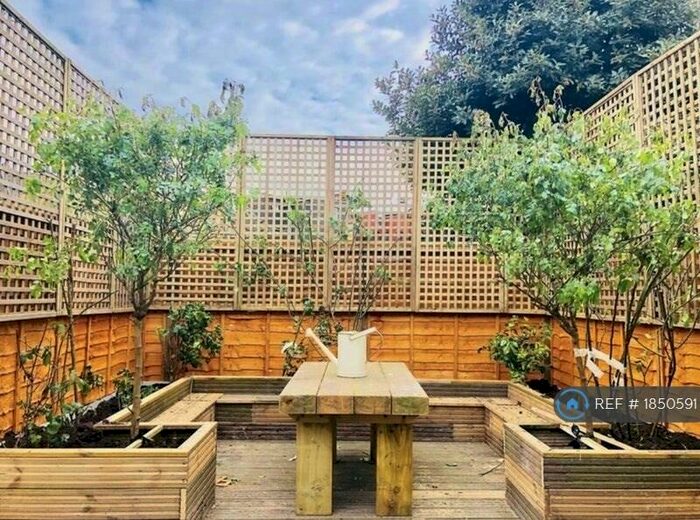 4 Bedroom Terraced House To Rent In Bull Road, London, E15