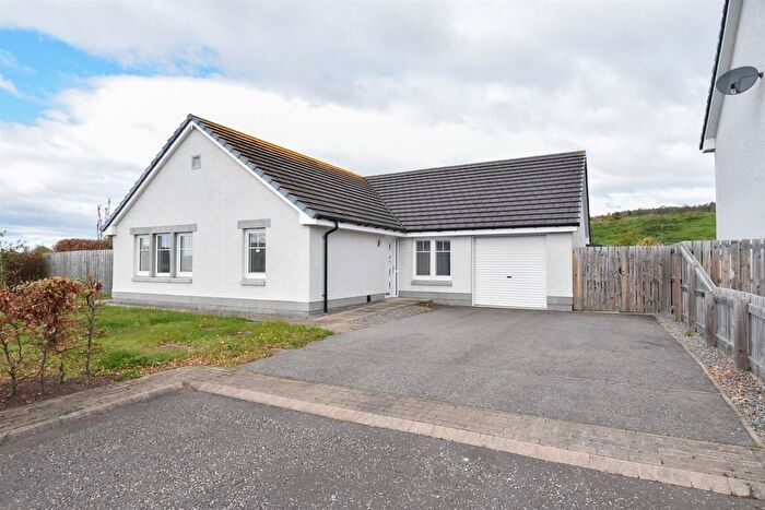 3 Bedroom Detached Bungalow For Sale In Dolphin Drive, Fortrose, IV10