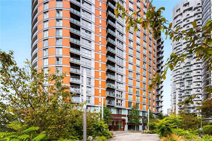 1 Bedroom Flat To Rent In New Providence Wharf, Fairmont Avenue, London, E14