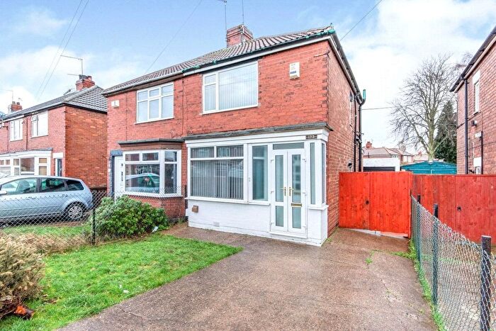 2 Bedroom Semi-Detached House To Rent In Crompton Avenue, Doncaster, South Yorkshire, DN5