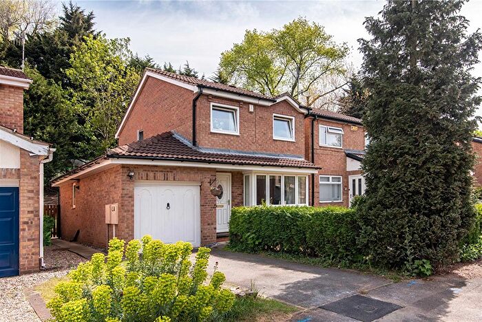 3 Bedroom Detached House For Sale In Camelot Avenue, Nottingham, NG5