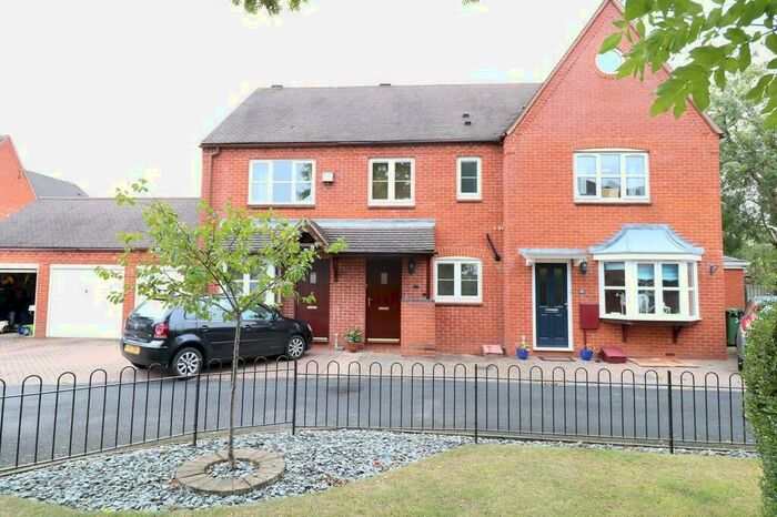 2 Bedroom Terraced House To Rent In Calcutt Way, Shirley, B90