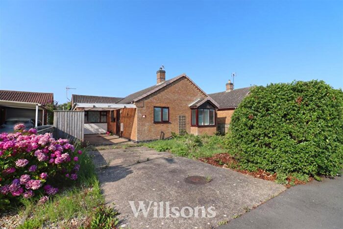 2 Bedroom Detached Bungalow For Sale In Church Park, Sutton On Sea, LN12
