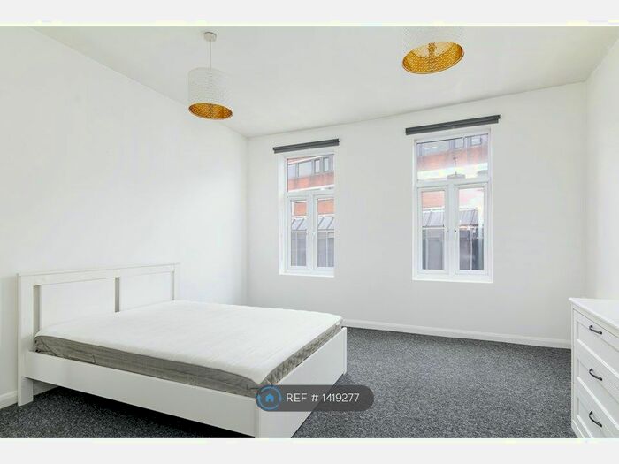 1 Bedroom Flat To Rent In Hazel Mews, London, N22