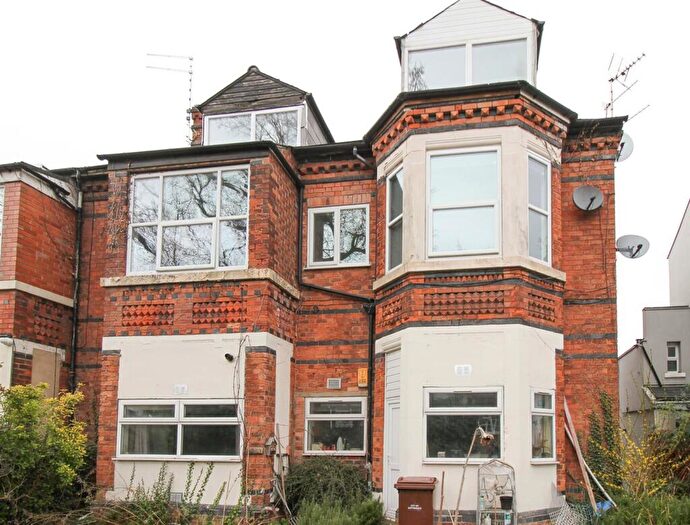 2 Bedroom Apartment To Rent In Alexandra Street, Nottingham, NG5