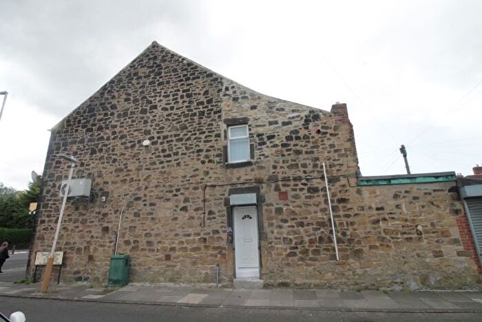 3 Bedroom Maisonette To Rent In Richmond Terrace, Felling, Gateshead, NE10