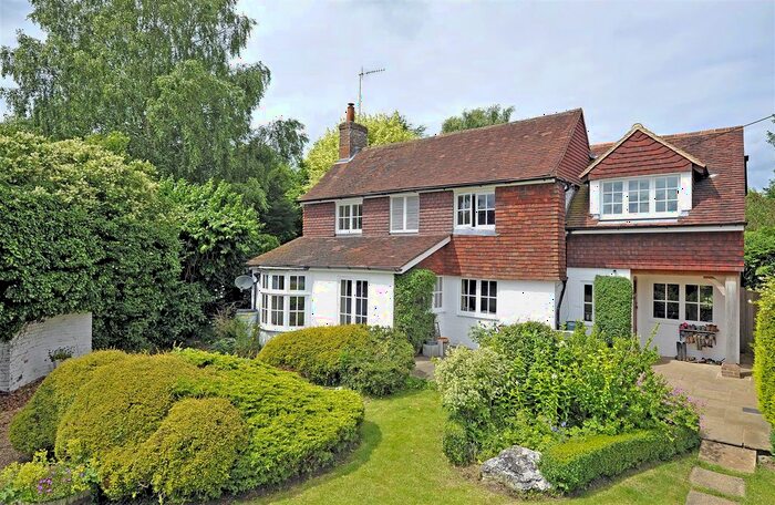 4 Bedroom Property To Rent In The Street, Puttenham, Guildford, GU3