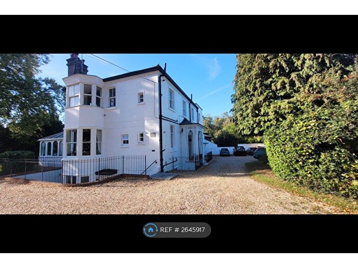 Studio To Rent In Beechcroft, Epsom, KT18
