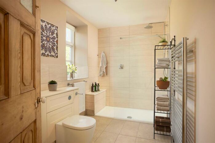 7 Bedroom Detached House For Sale In Stutton Grange, Nr Tadcaster, LS24