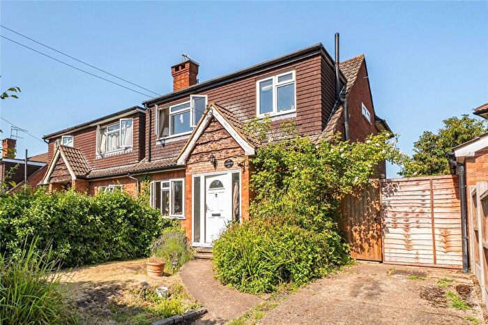 4 Bedroom Semi Detached House For Sale In Cranmore Lane, West Horsley, Surrey, KT24