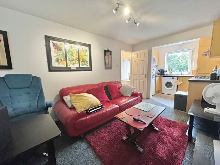 1 Bedroom Flat For Sale In Dene Mews, Sunderland, Tyne And Wear, SR5