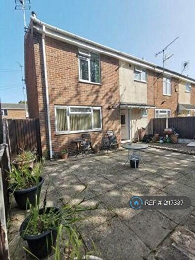 3 Bedroom Terraced House To Rent In Ayton Walk, Doncaster, DN5