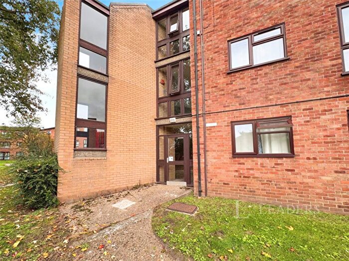 3 Bedroom Flat To Rent In Pippin Green, Norwich, NR4
